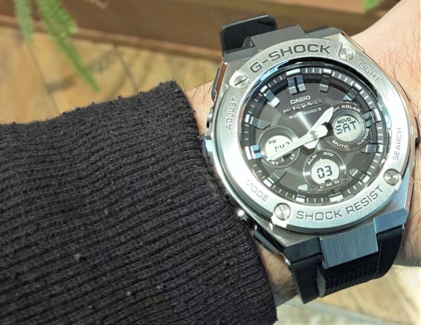 G Shockのg Steelを使ってみた感想 レビュー Gst W310 1ajf Gst 00 1ajf Gbd H1000 8jr タマポポブログ たまぽぽぶろぐ